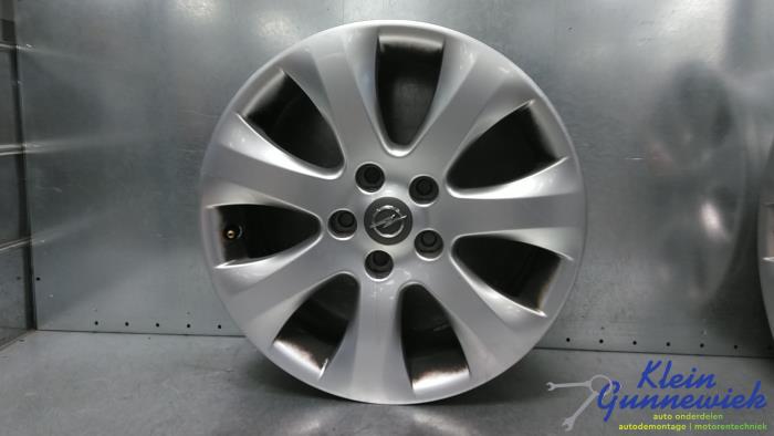Begagnade Hjul Opel Zafira Pris € 75,00 Marginaltabell erbjuds av Klein Gunnewiek Autodemontage & Motorentechniek