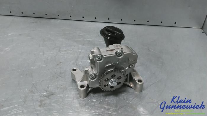 Używane Pompa oleju Kia Picanto Cena € 95,00 Procedura marży oferowane przez Klein Gunnewiek Autodemontage & Motorentechniek