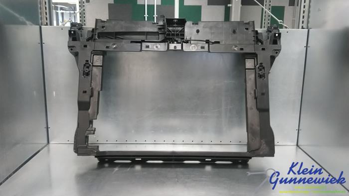 Begagnade Front Volkswagen Tiguan Pris € 345,00 Marginaltabell erbjuds av Klein Gunnewiek Autodemontage & Motorentechniek