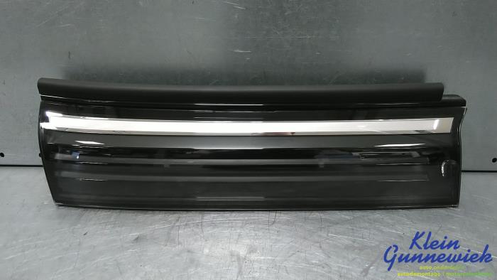 Begagnade Grill Volkswagen Tiguan Pris € 75,00 Marginaltabell erbjuds av Klein Gunnewiek Autodemontage & Motorentechniek