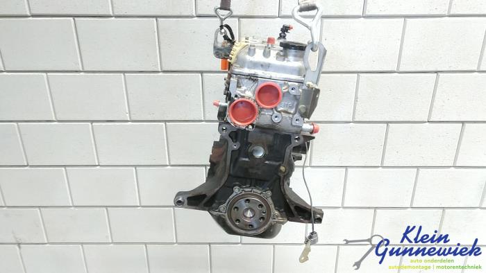 Engine from a Mazda Demio 2000