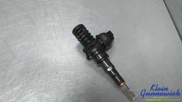 Usagé Injecteurs Volkswagen Caddy Prix € 150,00 Règlement à la marge proposé par Klein Gunnewiek Autodemontage & Motorentechniek