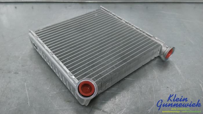 Używane Grzejnik Volkswagen Touran Cena € 53,00 Procedura marży oferowane przez Klein Gunnewiek Autodemontage & Motorentechniek