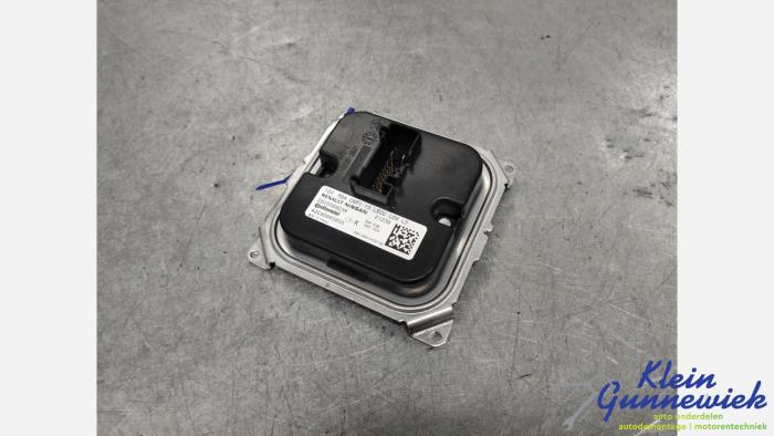 Usagé Ordinateur éclairage Renault Clio Prix € 37,00 Règlement à la marge proposé par Klein Gunnewiek Autodemontage & Motorentechniek