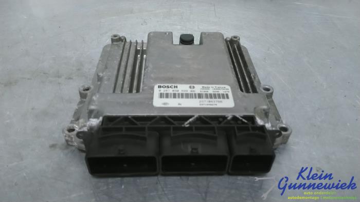 Used Injection computer Renault Clio Price € 42,00 Margin scheme offered by Klein Gunnewiek Autodemontage & Motorentechniek