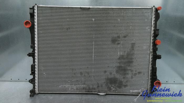 Gebrauchte Kühler Mercedes Vito Preis € 250,00 Margenregelung angeboten von Klein Gunnewiek Autodemontage & Motorentechniek