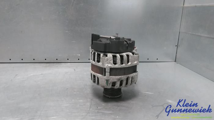 Usagé Dynamo Renault Clio Prix € 35,00 Règlement à la marge proposé par Klein Gunnewiek Autodemontage & Motorentechniek