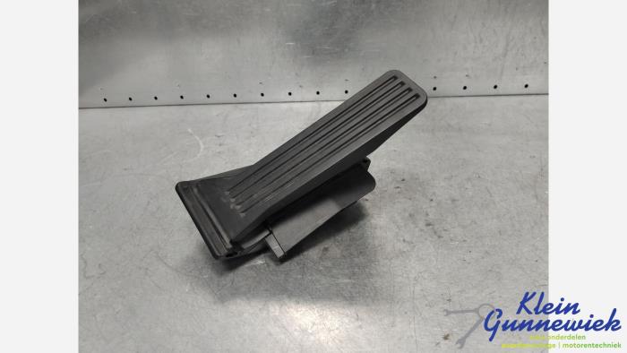Begagnade Gaspedalsensor Volvo EX30 Pris € 65,00 Marginaltabell erbjuds av Klein Gunnewiek Autodemontage & Motorentechniek