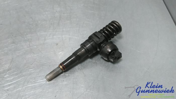 Usagé Injecteurs Volkswagen Caddy Prix € 150,00 Règlement à la marge proposé par Klein Gunnewiek Autodemontage & Motorentechniek