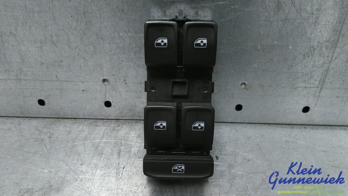 Usados Interruptor combinado de ventanillas Seat Ibiza Precio € 25,00 Norma de margen ofrecido por Klein Gunnewiek Autodemontage & Motorentechniek