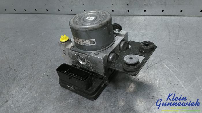 Usagé Bloc ABS Nissan Cab Star Prix € 82,00 Règlement à la marge proposé par Klein Gunnewiek Autodemontage & Motorentechniek