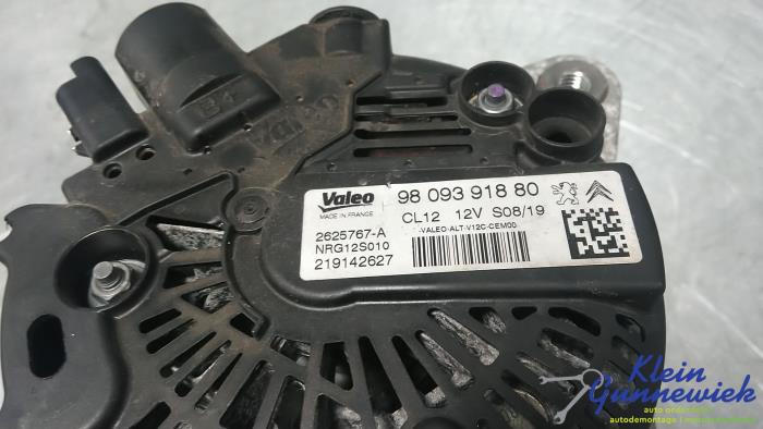 Dynamo from a Opel Crossland X 2019