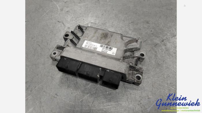 Gebrauchte EinspritzSteuergerät Renault Grand Scenic Preis € 165,00 Margenregelung angeboten von Klein Gunnewiek Autodemontage & Motorentechniek