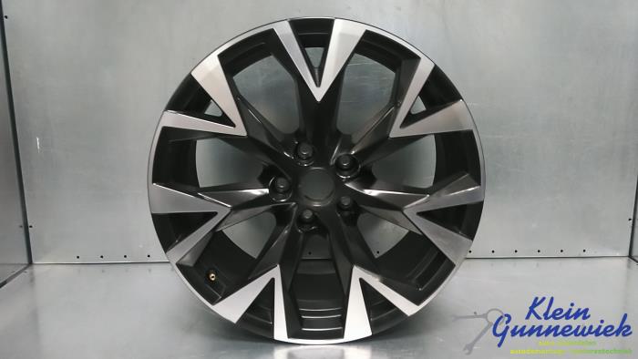 Używane Obrecz Cupra Terramar Cena € 375,00 Procedura marży oferowane przez Klein Gunnewiek Autodemontage & Motorentechniek