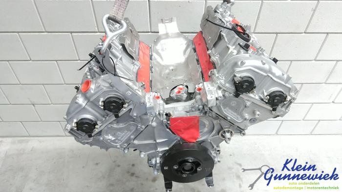 Engine from a BMW XM 2023