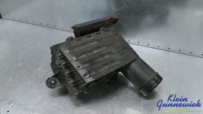 Begagnade Luftfilterhus Volkswagen Golf Pris € 97,00 Marginaltabell erbjuds av Klein Gunnewiek Autodemontage & Motorentechniek