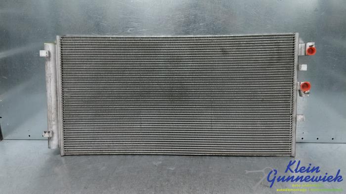 Usagé Condenseur de climatisation Ford Focus Prix € 95,00 Règlement à la marge proposé par Klein Gunnewiek Autodemontage & Motorentechniek
