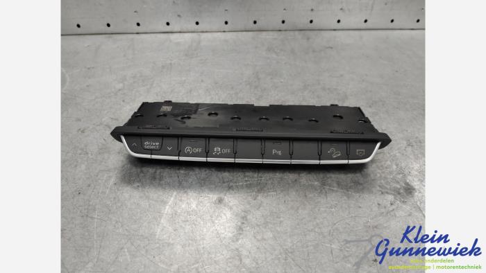 Używane Przelacznik Audi Q5 Cena € 67,00 Procedura marży oferowane przez Klein Gunnewiek Autodemontage & Motorentechniek