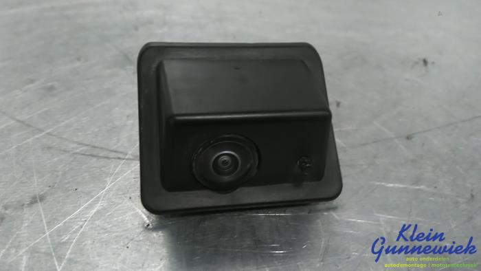 Używane Kamera cofania Cupra Born Cena € 95,00 Procedura marży oferowane przez Klein Gunnewiek Autodemontage & Motorentechniek