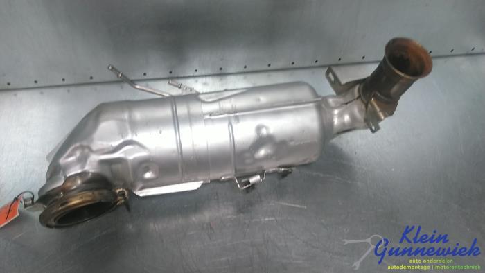 Gebrauchte Katalysator Opel Corsa Preis € 495,00 Margenregelung angeboten von Klein Gunnewiek Autodemontage & Motorentechniek