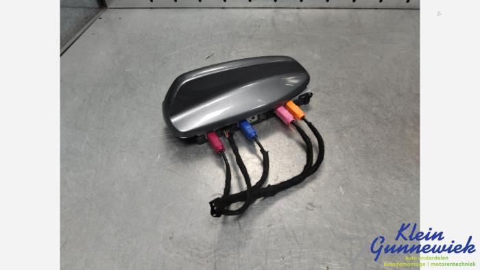 Używane Antena GPS Volvo V60 Cena € 34,00 Procedura marży oferowane przez Klein Gunnewiek Autodemontage & Motorentechniek
