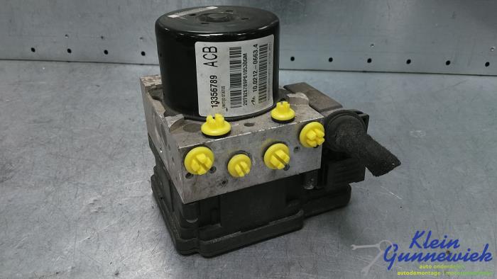 Begagnade ABS-pump Opel Astra Pris € 175,00 Marginaltabell erbjuds av Klein Gunnewiek Autodemontage & Motorentechniek
