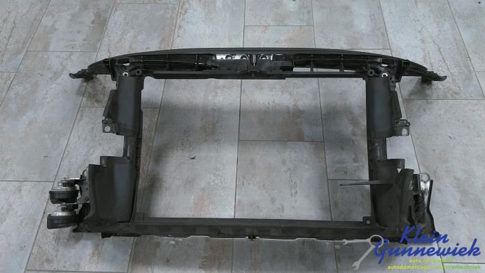 Begagnade Front Audi A3 Pris € 75,00 Marginaltabell erbjuds av Klein Gunnewiek Autodemontage & Motorentechniek
