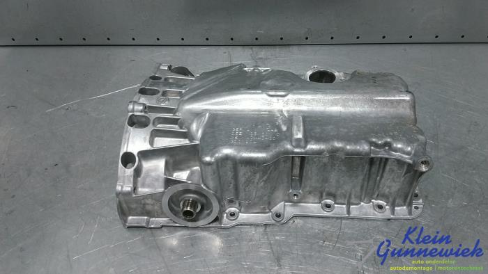 Usagé Couvercle carter Audi A3 Prix € 127,00 Règlement à la marge proposé par Klein Gunnewiek Autodemontage & Motorentechniek