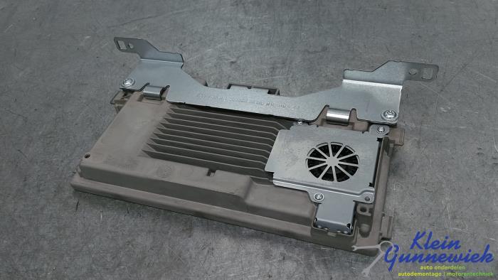 Begagnade Kontrollenhet, multimedia BMW X5 Pris € 275,00 Marginaltabell erbjuds av Klein Gunnewiek Autodemontage & Motorentechniek
