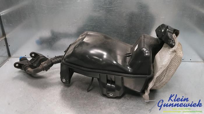 Gebrauchte Adblue Tank Volvo V60 Preis € 295,00 Margenregelung angeboten von Klein Gunnewiek Autodemontage & Motorentechniek