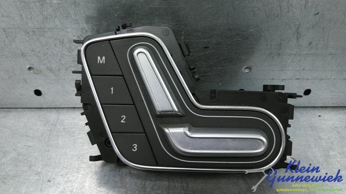 Usagé Commodo Mercedes CLA Prix € 44,00 Règlement à la marge proposé par Klein Gunnewiek Autodemontage & Motorentechniek