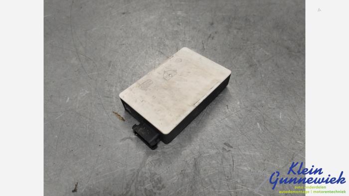 Begagnade Farthållarsensor Mercedes CLA Pris € 169,00 Marginaltabell erbjuds av Klein Gunnewiek Autodemontage & Motorentechniek
