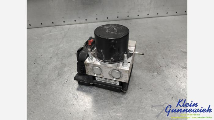 Used ABS pump Volkswagen Polo Price € 23,00 Margin scheme offered by Klein Gunnewiek Autodemontage & Motorentechniek
