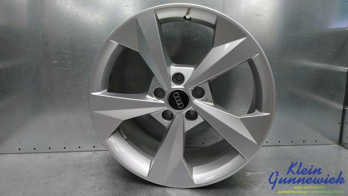 Używane Obrecz Audi A3 Cena € 125,00 Procedura marży oferowane przez Klein Gunnewiek Autodemontage & Motorentechniek