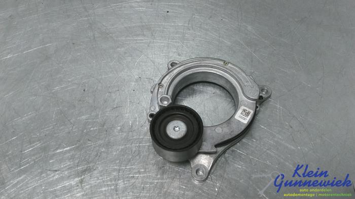 Usados Rodillo tensor correa múltiple BMW 4-Serie Precio € 36,00 Norma de margen ofrecido por Klein Gunnewiek Autodemontage & Motorentechniek
