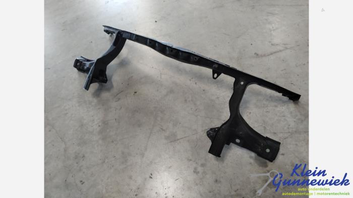Begagnade Front Volkswagen Bestel Pris € 55,00 Marginaltabell erbjuds av Klein Gunnewiek Autodemontage & Motorentechniek