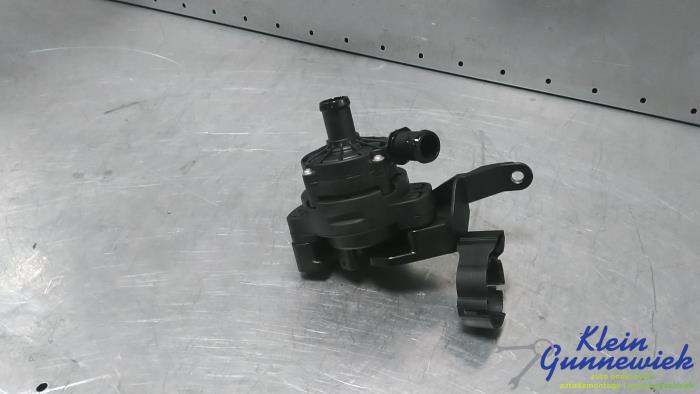 Nya Vattenpump Volkswagen Golf Pris € 181,50 Inklusive moms erbjuds av Klein Gunnewiek Autodemontage & Motorentechniek