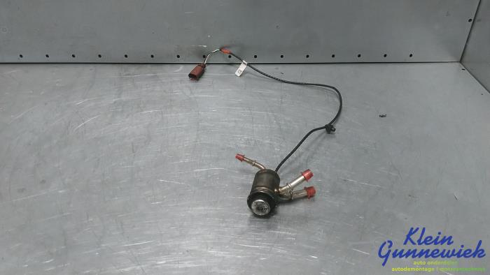 Używane Wtryskiwacz AdBlue Volkswagen Transporter Cena € 60,00 Procedura marży oferowane przez Klein Gunnewiek Autodemontage & Motorentechniek