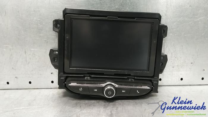 Begagnade Innerdisplay Opel Karl Pris € 203,00 Marginaltabell erbjuds av Klein Gunnewiek Autodemontage & Motorentechniek