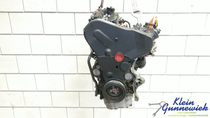 Motor van een Volkswagen Passat 2016