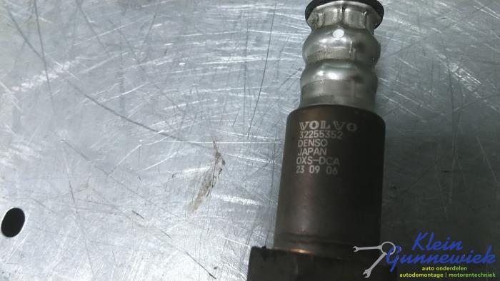 Lambda probe from a Volvo V90 2024