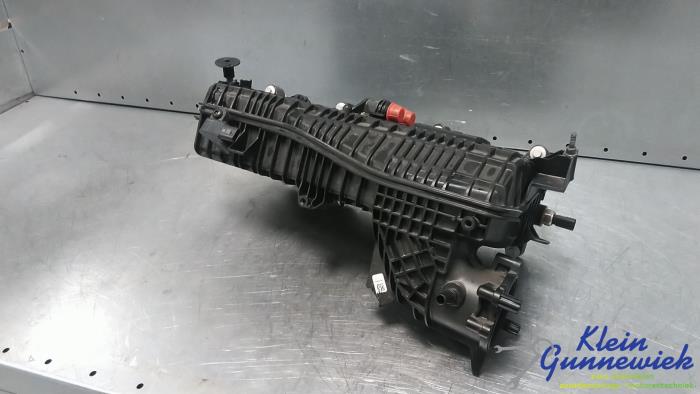 Używane Kolektor dolotowy Volvo V90 Cena € 175,00 Procedura marży oferowane przez Klein Gunnewiek Autodemontage & Motorentechniek