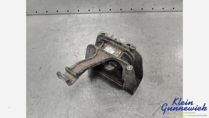 Used Engine mount Volkswagen Polo Price € 55,00 Margin scheme offered by Klein Gunnewiek Autodemontage & Motorentechniek