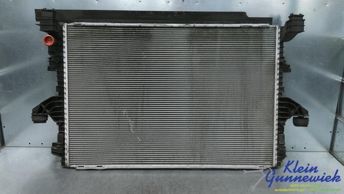 Used Radiator Volkswagen Transporter Price € 175,00 Margin scheme offered by Klein Gunnewiek Autodemontage & Motorentechniek