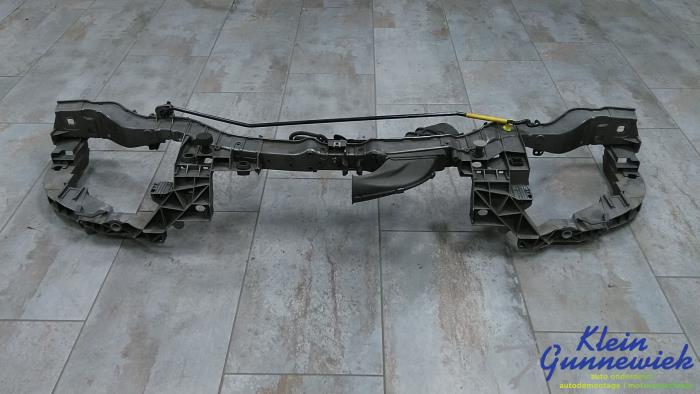 Begagnade Front Ford Focus Pris € 72,00 Marginaltabell erbjuds av Klein Gunnewiek Autodemontage & Motorentechniek