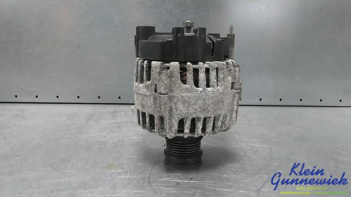 Begagnade Dynamo Volkswagen Polo Pris € 95,00 Marginaltabell erbjuds av Klein Gunnewiek Autodemontage & Motorentechniek