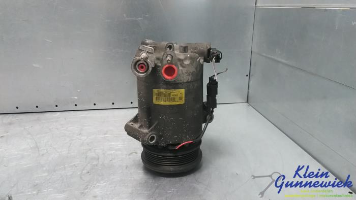 Usagé Pompe clim Ford Focus Prix € 126,00 Règlement à la marge proposé par Klein Gunnewiek Autodemontage & Motorentechniek