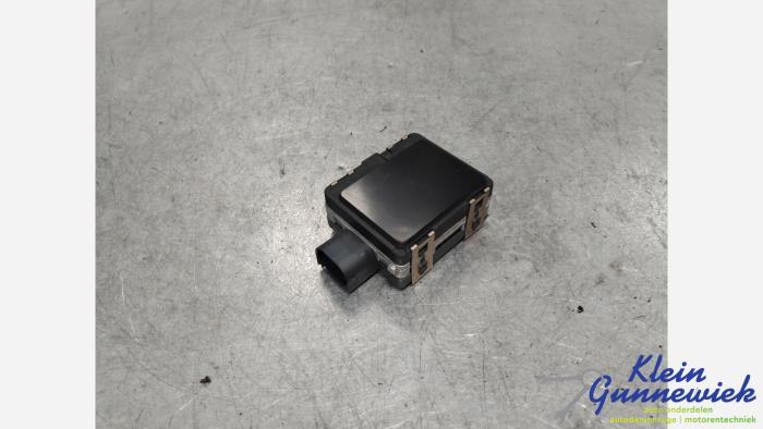 Begagnade Farthållarsensor BMW X5 Pris € 295,00 Marginaltabell erbjuds av Klein Gunnewiek Autodemontage & Motorentechniek