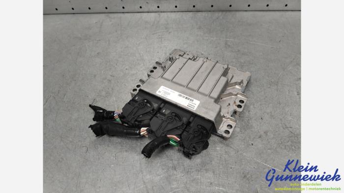Used Injection computer Renault Captur Price € 225,00 Margin scheme offered by Klein Gunnewiek Autodemontage & Motorentechniek