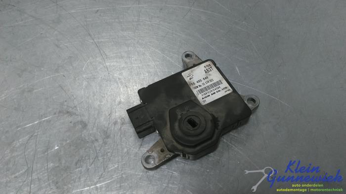 Używane Rózne Opel Meriva Cena € 395,00 Procedura marży oferowane przez Klein Gunnewiek Autodemontage & Motorentechniek